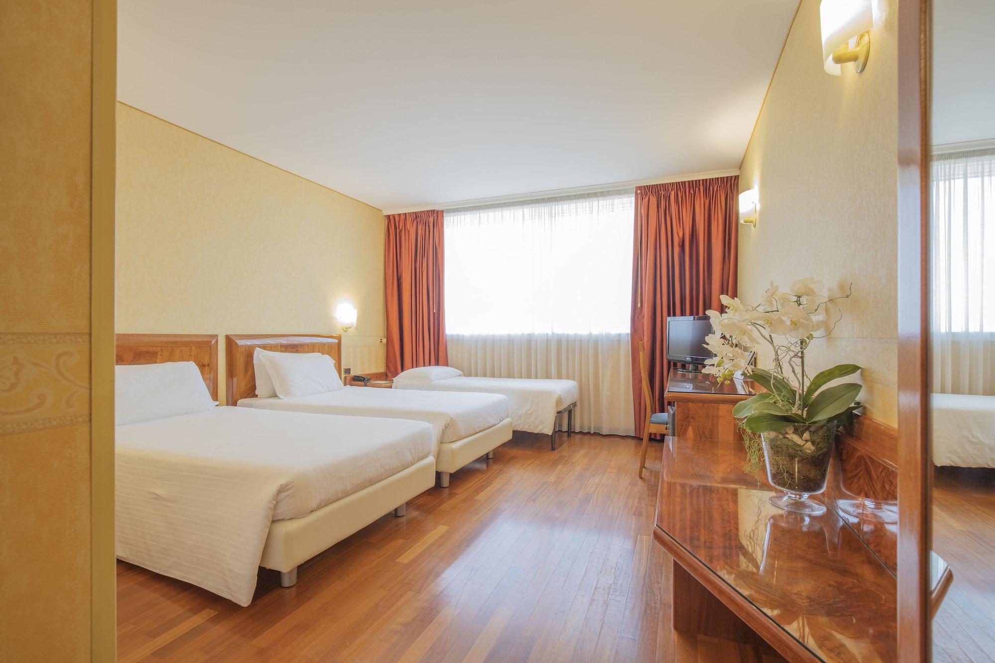 Montresor Tower Hotel 4*