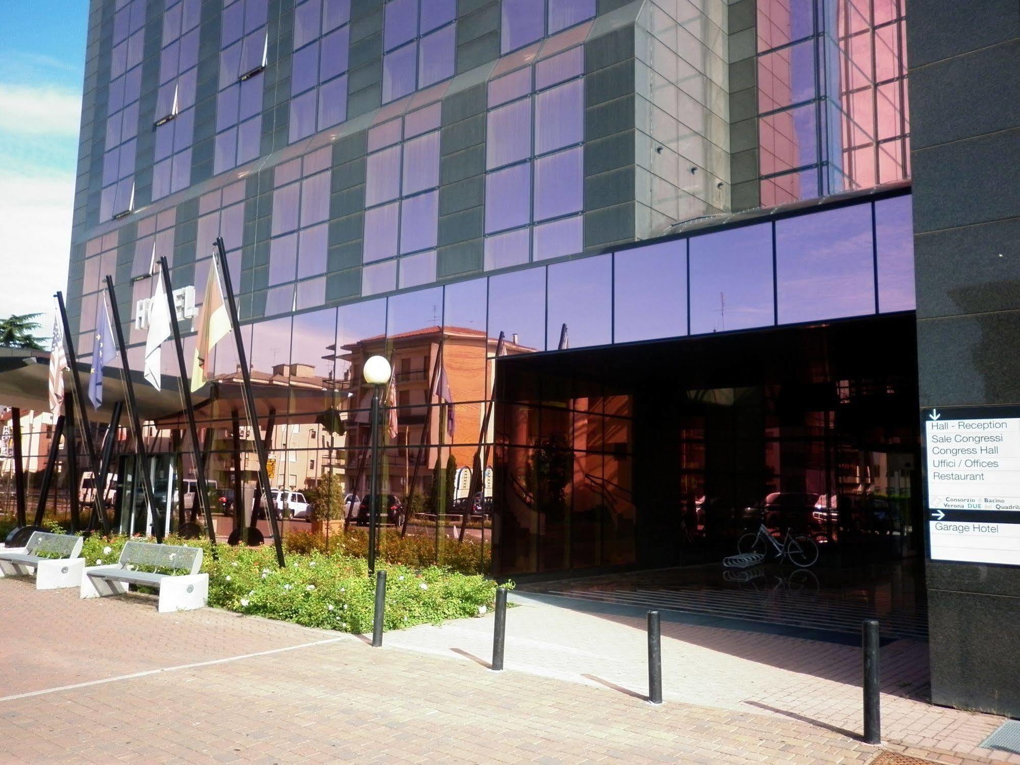 Montresor Tower Hotel 4*