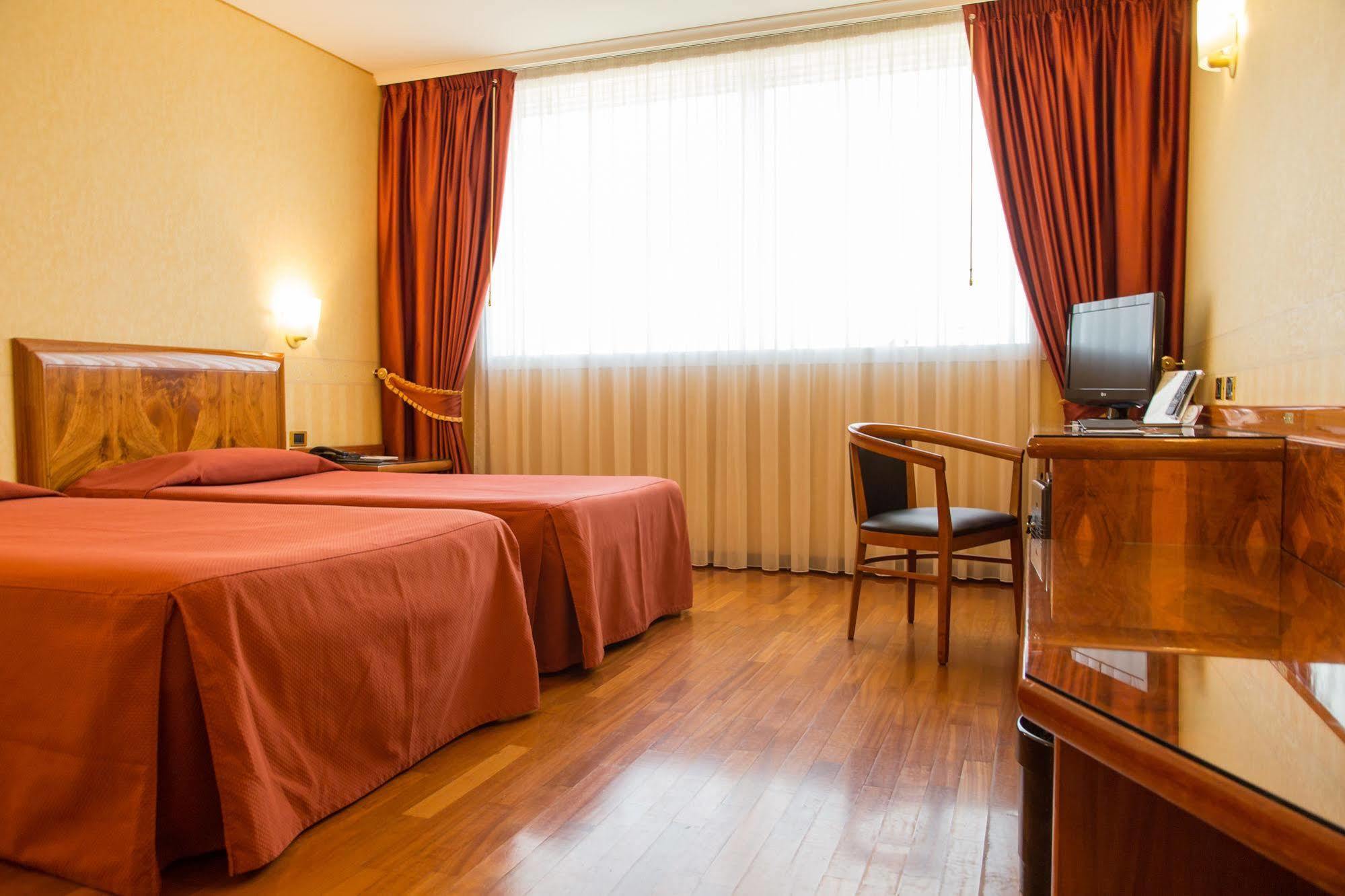 Montresor Tower 4* Bussolengo